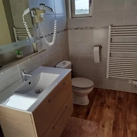 Maison Accueillante A Avec Jardin 91 M² Nyaraló Margerie-Hancourt