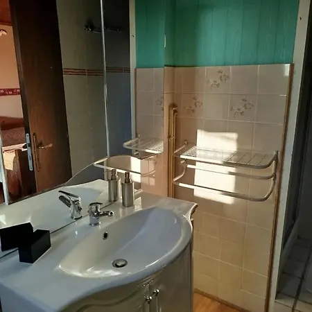 Maison Accueillante A Avec Jardin 91 M² Nyaraló Margerie-Hancourt