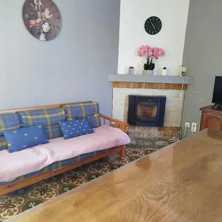 Maison Accueillante A Avec Jardin 91 M² * Margerie-Hancourt