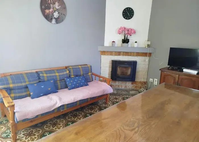 Maison Accueillante à Avec Jardin 91 M² * Margerie-Hancourt